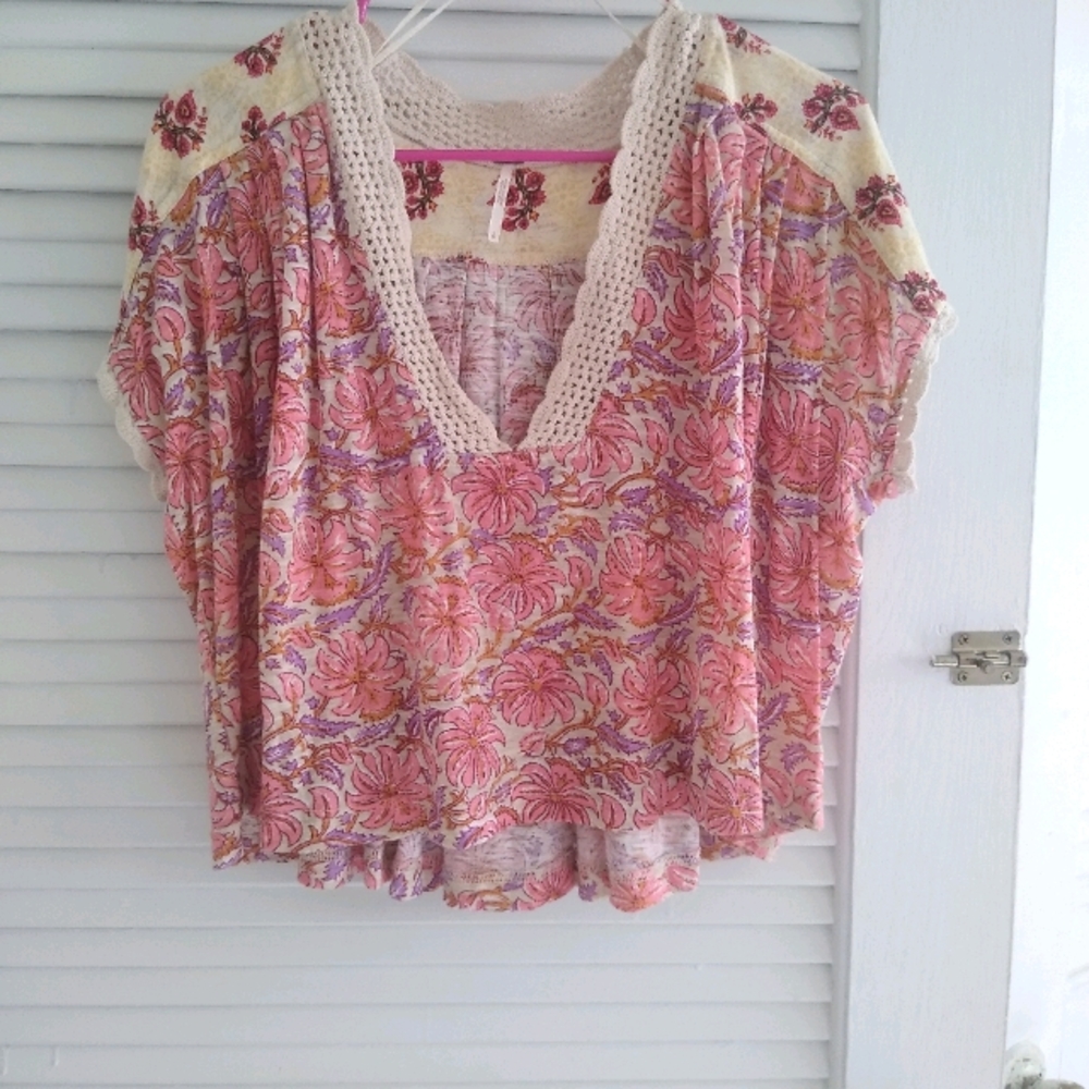 Boho summer flowy top